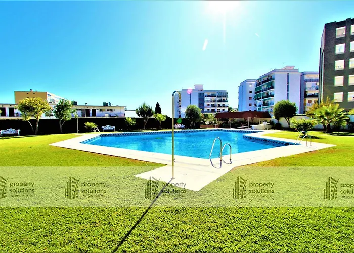 Delta Del Sur Apartamentos - Cerca De Tren, Restaurantes, Tiendas - Playa A 8 Min Caminando